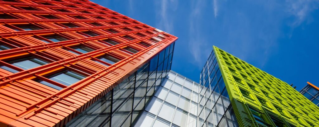 Couchbase Autonomous Operator vs MongoDB Enterprise Kubernetes Operator