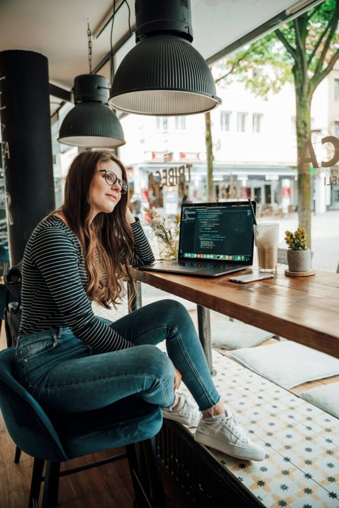 Natural Language Programming: Applications and Benefits